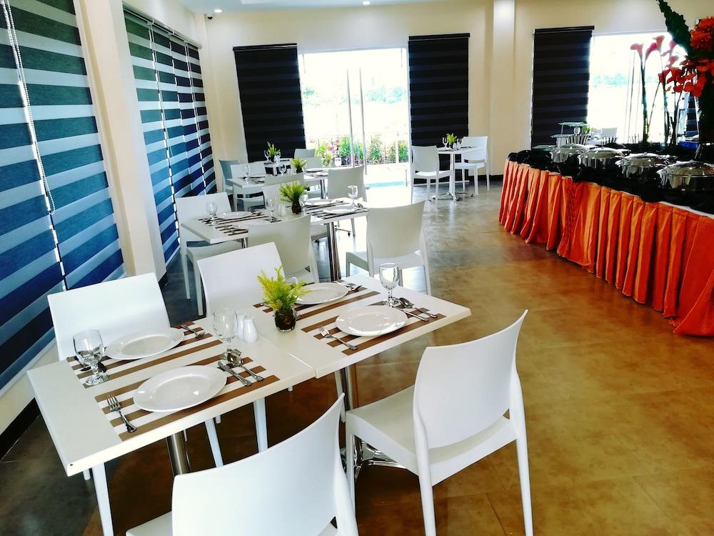 Sotogrande Iloilo Hotel Exterior foto
