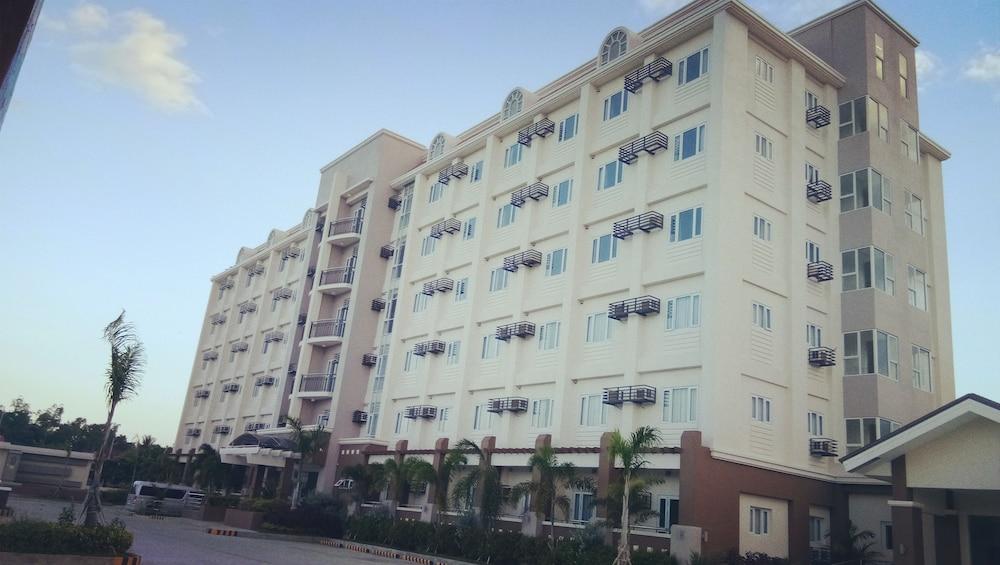 Sotogrande Iloilo Hotel Exterior foto